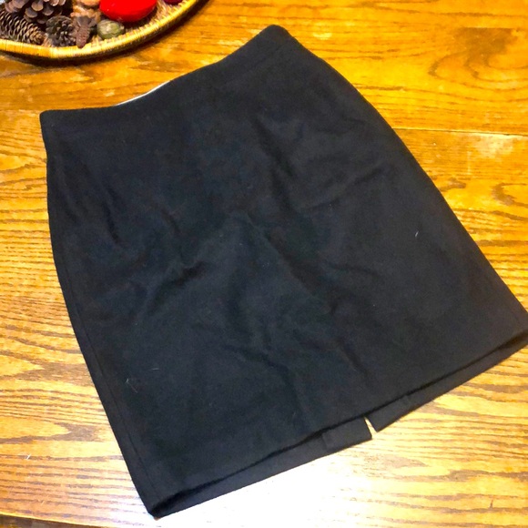 EUC J. Crew The Pencil Skirt wool blend - Picture 1 of 5